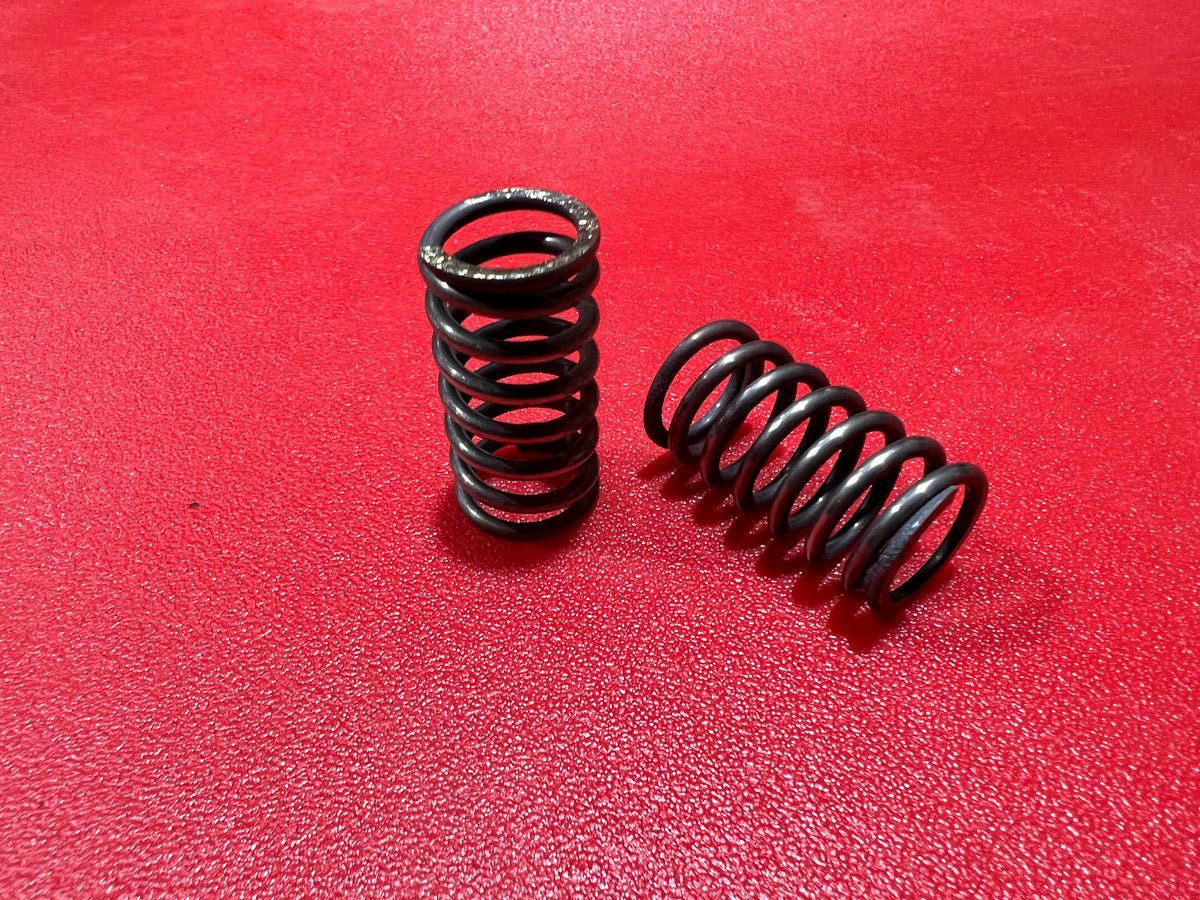 11913 INTAKE VALVE SPRINGS HARLEY JD 191314 SINGLES & TWINS